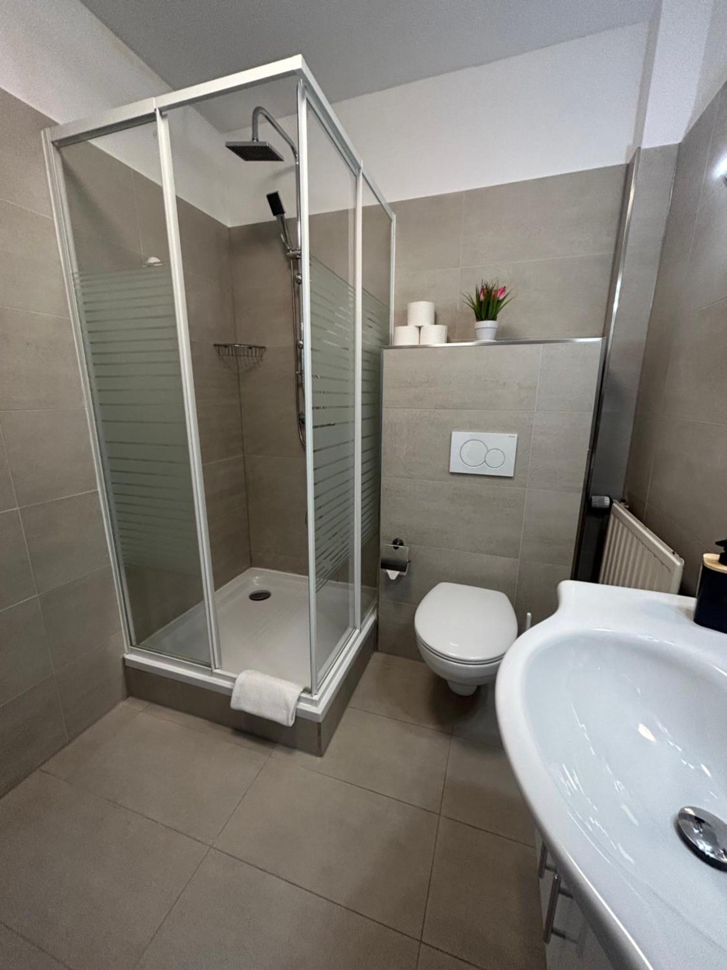 Hotel Hasselberg Kaiserslautern Zewnętrze zdjęcie